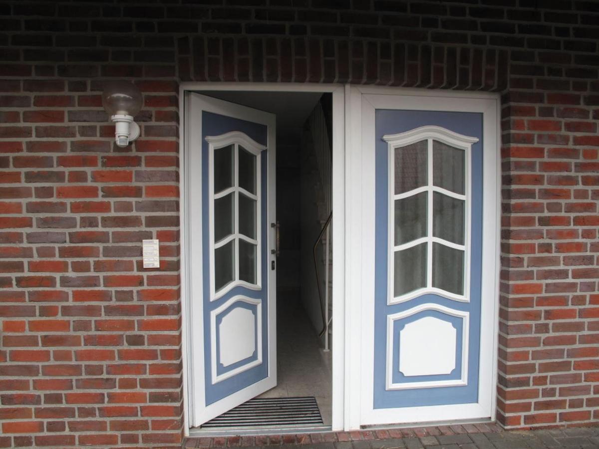 Ferienwohnung Fokuhl Im Strohhus Hooksiel Schillig Exterior foto